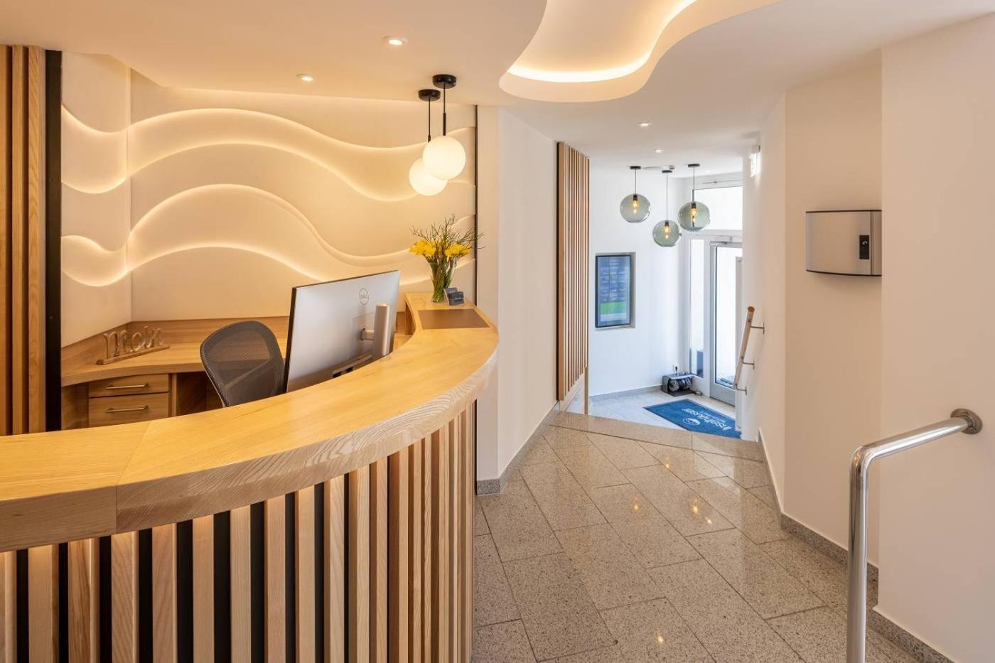 Stranddistel 3*